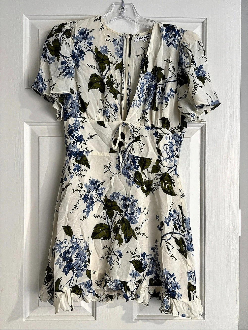 Reformation Cream Blue Floral Tie Front Flutter Sleeve Mini Dress - Size 6